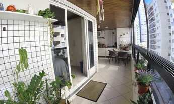 Imagem 3: Rua Reta ao Mar! 02 Quartos sendo 01 Suite, Sacada c/churrasqueira! Oportunidade!