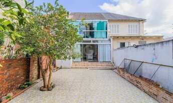 Imagem 6: Casa com 3 Quartos e 2 banheiros à Venda, 102 m² no bairro Floresta, Porto Alegre - RS