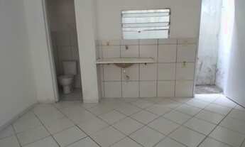 Imagem 6: Casa com 2 dormitórios para alugar por R$ 935,01/mês - Cidade 2000 - Fortaleza/CE