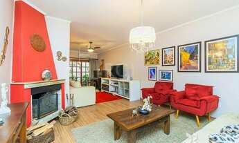 Imagem 2: Casa para Venda - 300m², 3 dormitórios, sendo 1 suites, 3 vagas - Santo Antonio