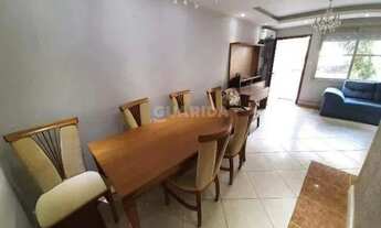 Imagem 5: Casa mobiliada com 3 dormitórios, sendo 1 suíte, no bairro Glória