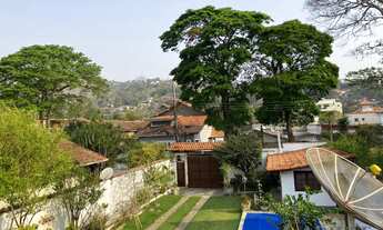 Imagem 4: Casa no Centro de Nogueira!