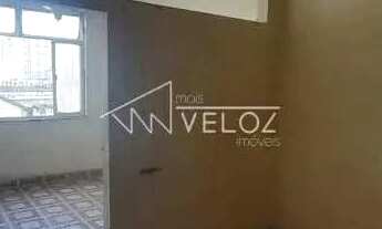 Imagem 4: Kitnet/Conjugado : / Residencial / Centro