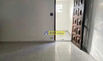 Imagem 2: Sobrado com 3 dormitórios para alugar, 200 m² por R$ 3.169,00/mês - Vila Scarpelli - Santo