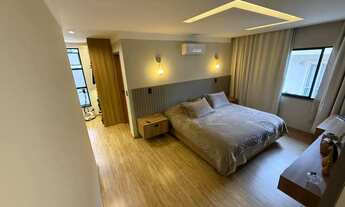 Imagem 7: Casa em Condomínio para Venda, TIJUCA, 5 dormitórios, 3 suítes, 5 banheiros, 2 vagas