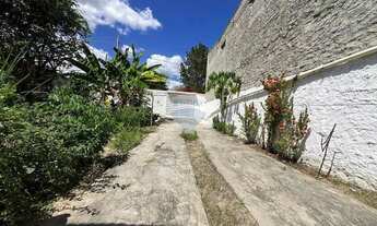 Imagem 3: VENDA DE CASA AMPLA, COM ESCRITURA PÚBLICA - 360M2 DE ÁREA E BEM LOCALIZADA