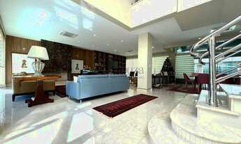 Imagem 1: Casa à venda em Londrina, Condomínio Royal Golf Residence, com 4 suítes, com 731 m²