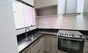 Imagem 6: Casa em condomínio com 3 quartos sendo 1 suíte disponível para locação em Uberlândia - MG