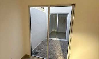 Imagem 12: Casa térrea em condomínio fechado com 3 quartos sendo 1 suíte 2 vagas de garagens