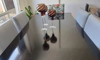 Imagem 4: Apartamento 3/4 sem suíte mobiliado em jardim de alah, segundo andar de escada