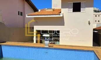 Imagem 2: Casa - Jardim América - 5 quartos - 3 suítes - Piscina - à venda