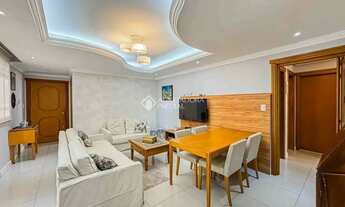 Imagem 2: Imóvel para venda tem 104 metros quadrados com 3 quartos em Passo da Areia - Porto Alegre