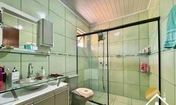 Imagem 5: Sítio com lagoa em viamão