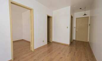 Imagem 2: Apartamento de 1 dormitório disponível para venda e aluguel em frente à Universidade Catól