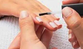 Imagem: Alugo mesa para manicure