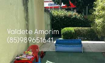 Imagem 5: Casa à Venda | Ideal para Investidores | Terreno Grande