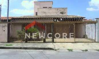 Imagem: Casa em Rua Dona Celuta Monteiro - Dona