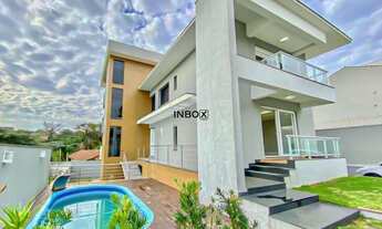 Imagem: Casa Alto Padrão com 597m², 4 Dormitórios