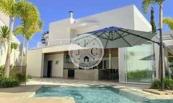 Imagem: Casa em condomínio Mobiliada com 04 Suítes