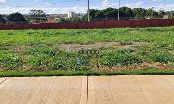 Imagem 2: Lote à venda no Damha Fit 1 250m² em um condomínio completo