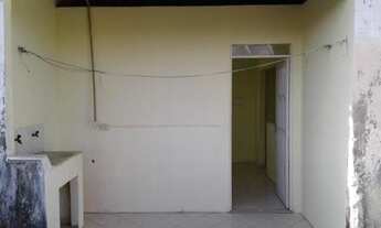 Imagem 4: Casa para Locação em Simões Filho, Cia 1, Quadra 7, 2 dormitórios, 1 banheiro