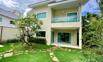 Imagem: Lindo sobrado no setor Goiânia 2