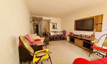 Imagem 2: Sobrado para Venda em São Paulo, Jardim Jaú (Zona Leste), 3 dormitórios, 2 banheiros, 2 va