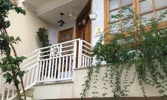 Imagem: Sobrado para venda possui 297 metros quadrados