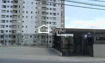 Imagem 2: Apartamento para Venda em Carapicuíba, Vila Mercês, 2 dormitórios, 1 banheiro, 1 vaga