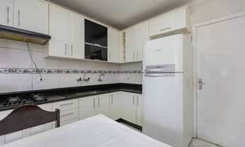 Imagem 7: Apartamento para venda tem 100 metros quadrados com 3 quartos em Cabral - Curitiba - PR