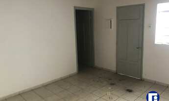 Imagem 2: Terreno a Venda com 240m² (Duas casas no quintal