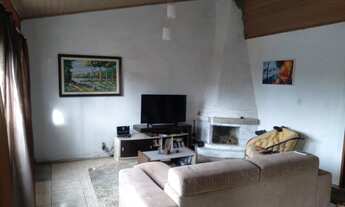 Imagem 2: Casa á venda de 2 dormitórios com 300,00m² por R$ 190.000,00 - Planalto - Viamão/RS