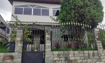 Imagem: Excelente casa c/ 295 m2 de área construída