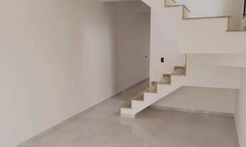 Imagem 3: Sobrado para Venda em Mogi das Cruzes, Jardim Universo, 3 dormitórios, 1 suíte, 2 banheiro