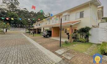 Imagem 2: Casa com 4 dorms à Venda por R$ 980.000 - Granja Viana - Cotia/SP