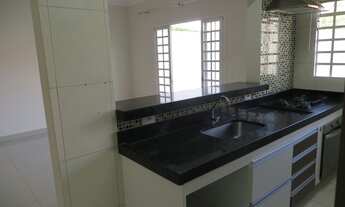 Imagem 7: Sobrado para venda tem 172 metros quadrados com 3 quartos em Jardim Santa Judith - Campina