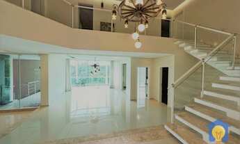 Imagem 3: Casa com 5 dorms à Venda, a.c. 531 m² por R$ 2.799.000 - Parque das Artes - Embu das Artes