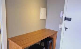 Imagem 2: Apartamento mobiliado e decorado de 31m² em frente ao metrô Vila Madalena