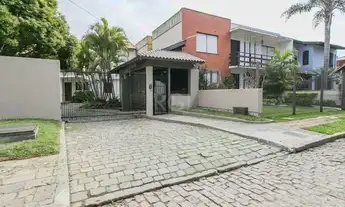 Imagem 2: Excelente casa em condominío de 350m² com 03 dormitórios sendo 02 suítes