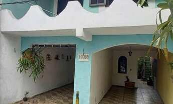 Imagem 4: Sobrado para venda possui 130 metros quadrados com 3 quartos