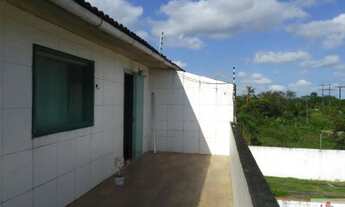 Imagem 2: Casa em Aldeia com 3 Quartos sendo 1 Suíte 200m²