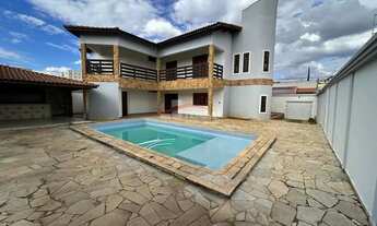 Imagem 6: Sobrado para aluguel tem 395 metros quadrados com 4 quartos em Vila Totoli - Franca - SP