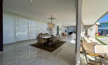 Imagem 5: Casa de condomínio para venda possui 580 metros quadrados com 5 quartos