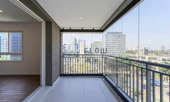 Imagem 4: Apartamento com 1 quarto (1 suíte), 2 banheiros, 2 vagas de garagem e elevador