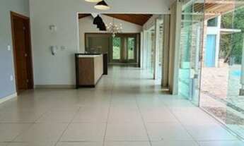 Imagem 4: Linda Casa de campo com 4 qtos/2 suítes/piscina/gourmet/campo futebol/10 vagas, para aluga