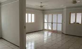 Imagem 2: Casa para aluguel com 236 metros quadrados com 3 quartos