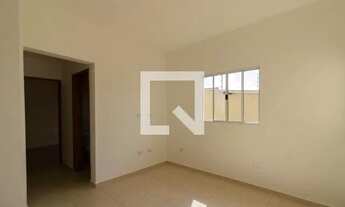 Imagem 3: Casa para Aluguel - Macedo, 2 Quartos, 40 m2