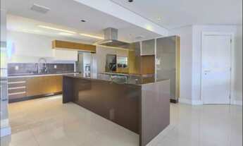 Imagem 7: Apartamento com 144m² 2 suítes e 3 vagas Andar Alto Mobiliado