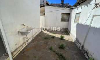 Imagem 7: Casa Comercial para alugar, 1 quarto, 3 vagas, Bom Jesus - Uberlândia/MG - R$ 1.400,00