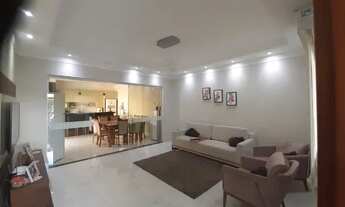 Imagem 2: Casa com piscina a venda no Regissol II